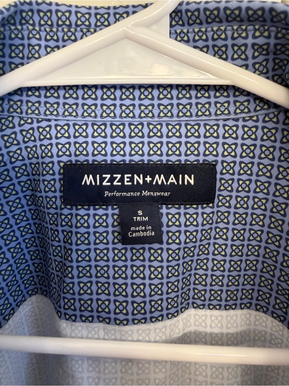 Mizzen+Main Performance Button-Down Shirt Blue Geometric Men’s Small - Picture 2 of 5